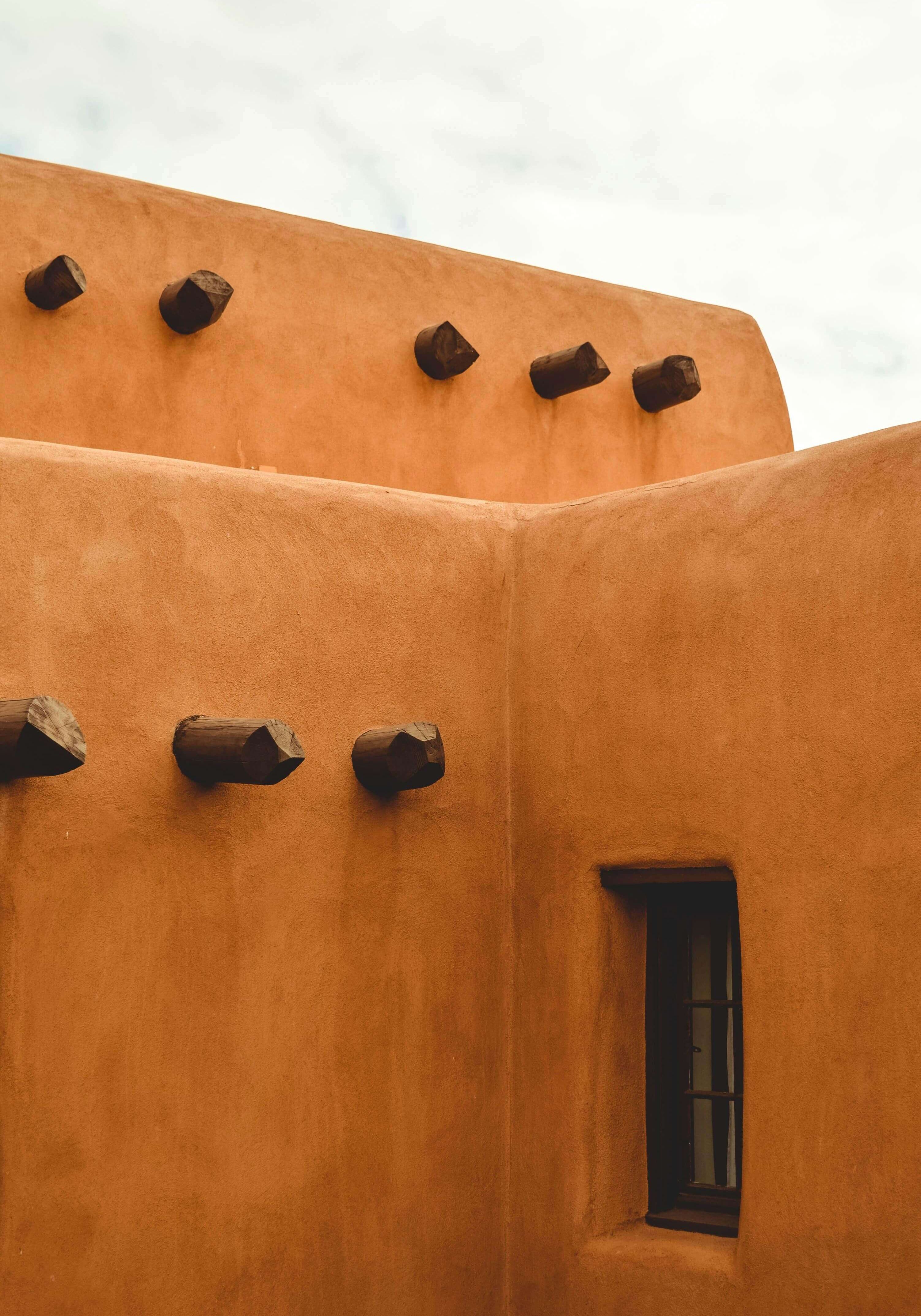 cullen-jones-ipuJDa_Hzmc-unsplash (1) adobe building